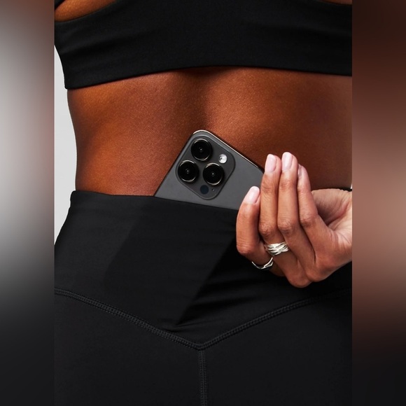 Fabletics Anywhere Motion365+ High-Waisted Legging NWT - Picture 12 of 12